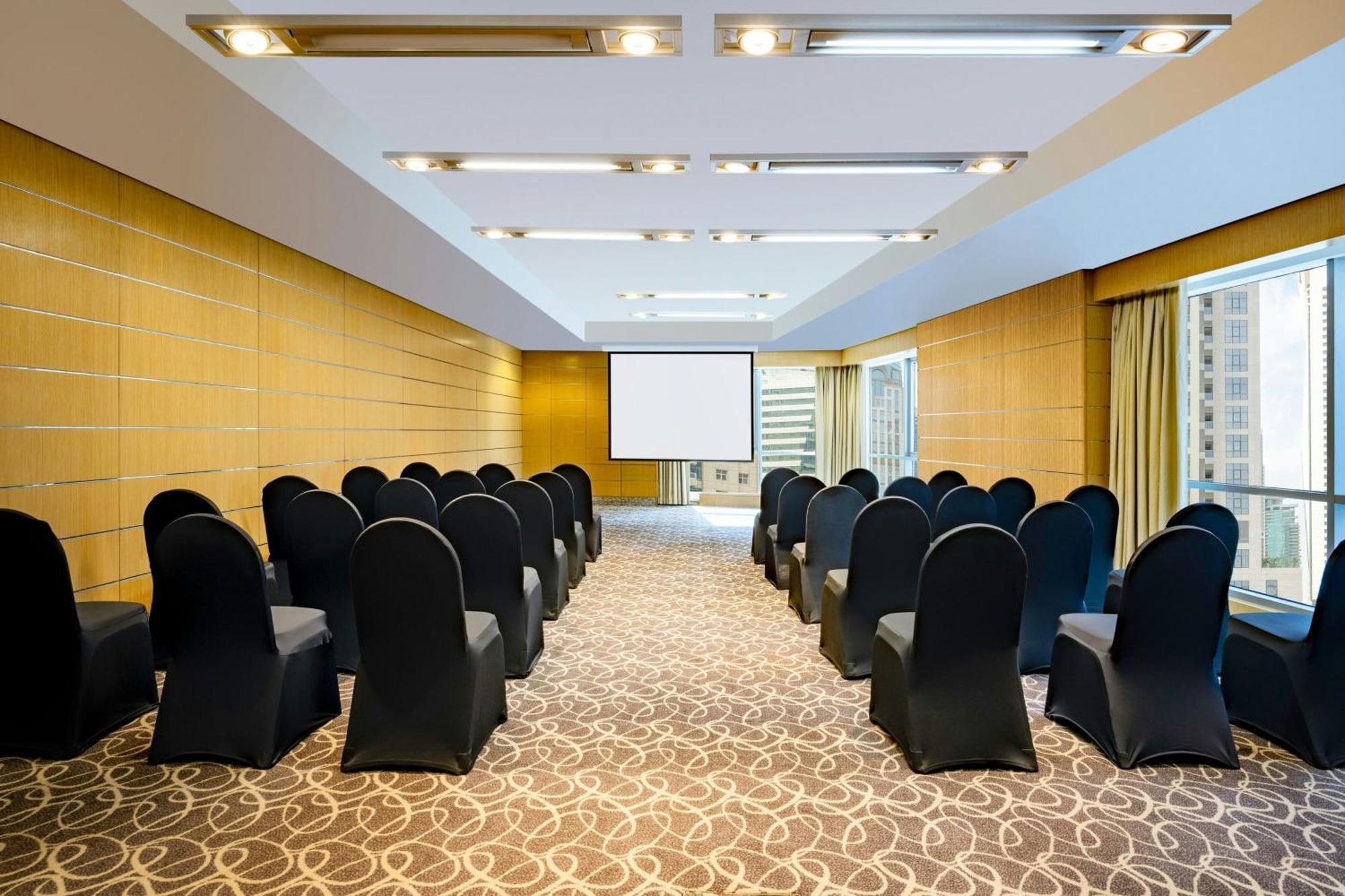 Qabila Westbay Hotel By Marriott Доха Екстер'єр фото Meeting room