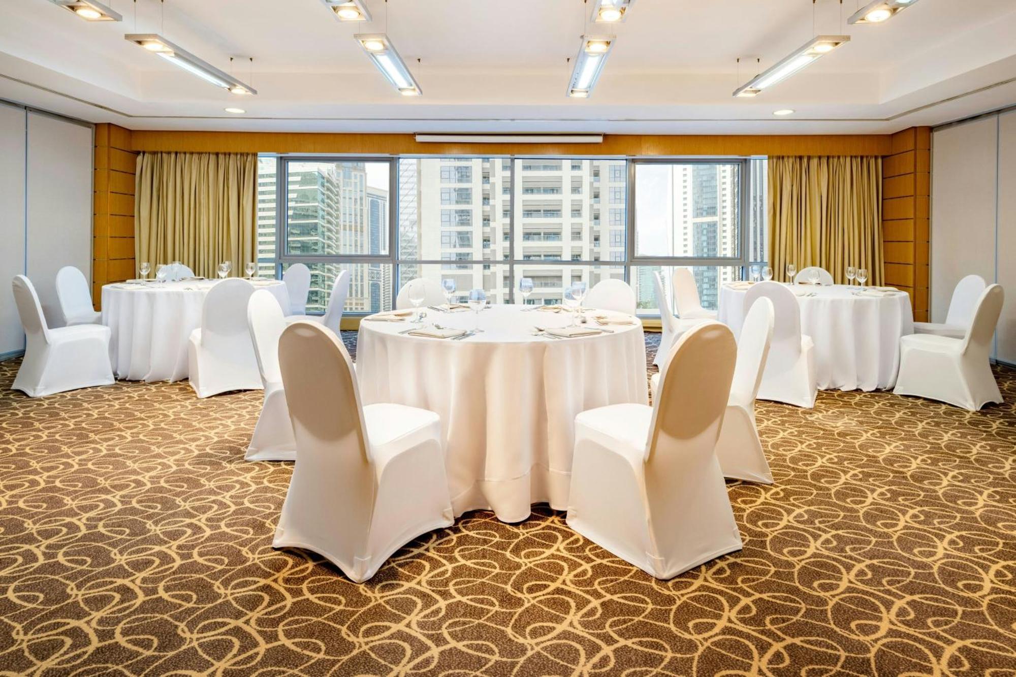 Qabila Westbay Hotel By Marriott Доха Екстер'єр фото Meeting room