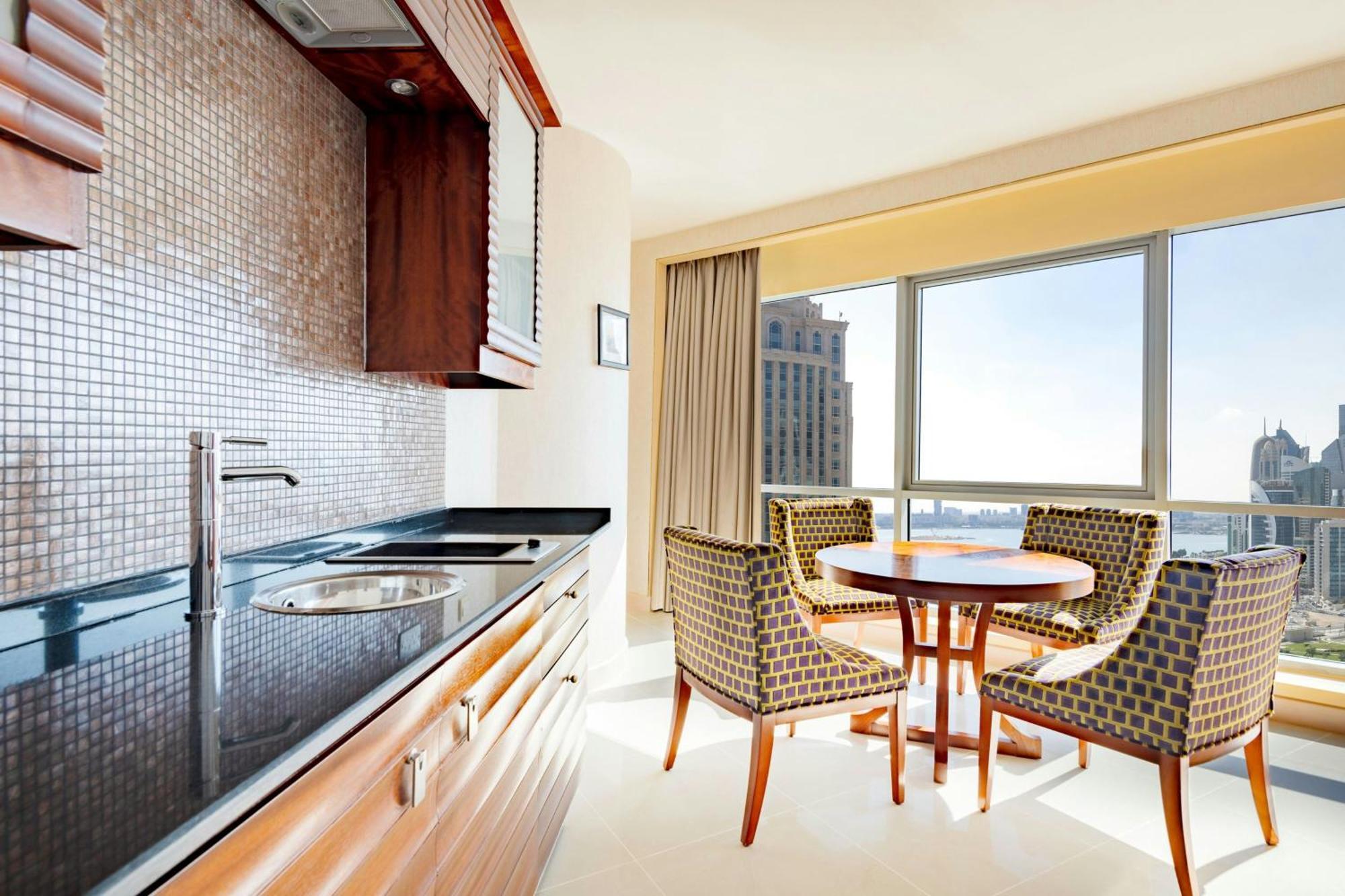 Qabila Westbay Hotel By Marriott Доха Екстер'єр фото Kitchenette
